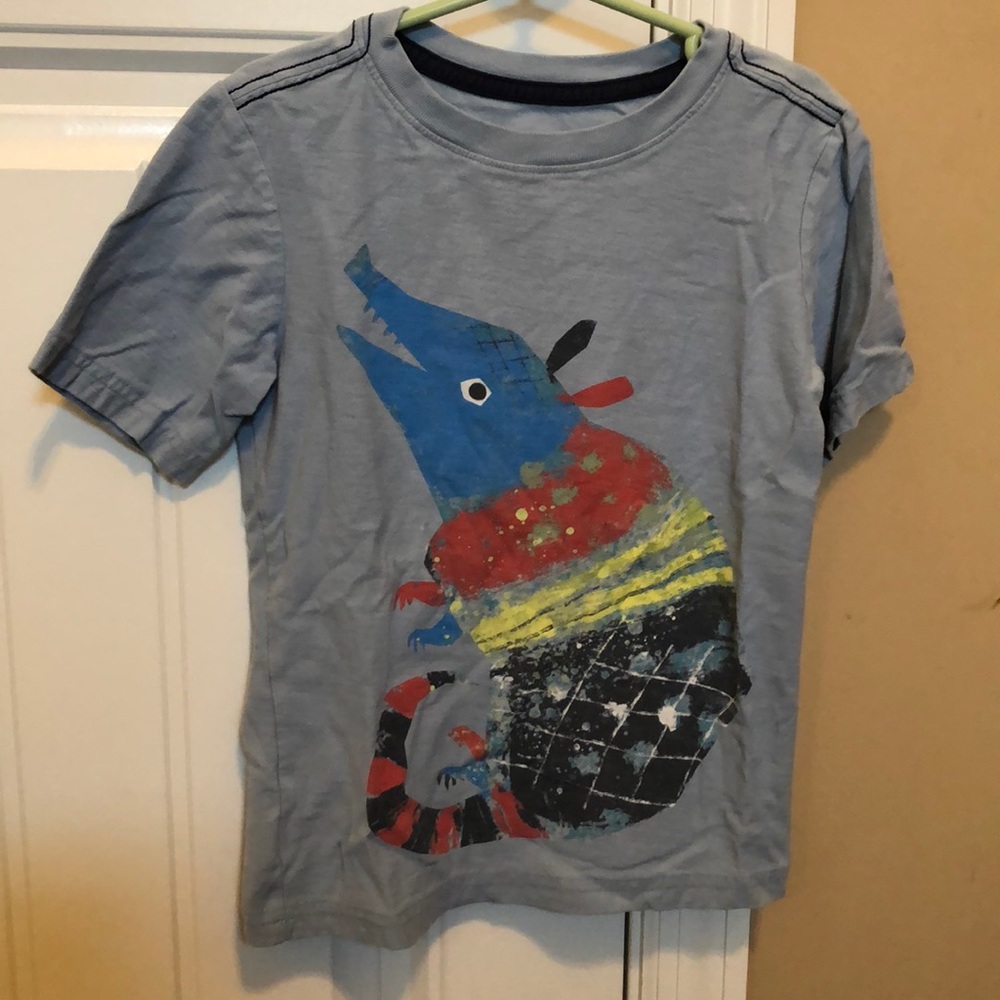 Armadillo tea collection shirt
